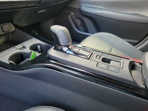 Used 2024 Toyota Prius XLE image 29