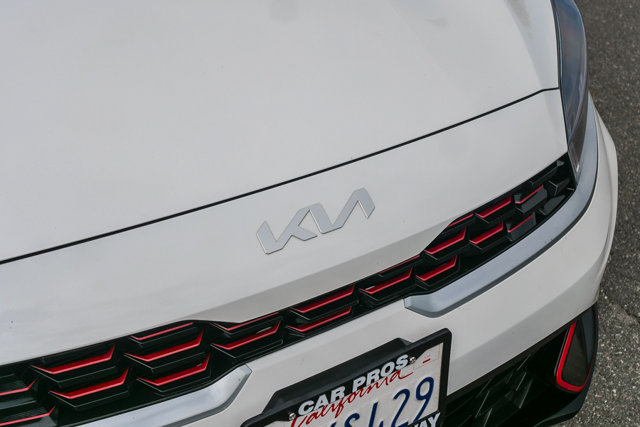 Certified 2023 Kia Forte GT-Line FWD image 13