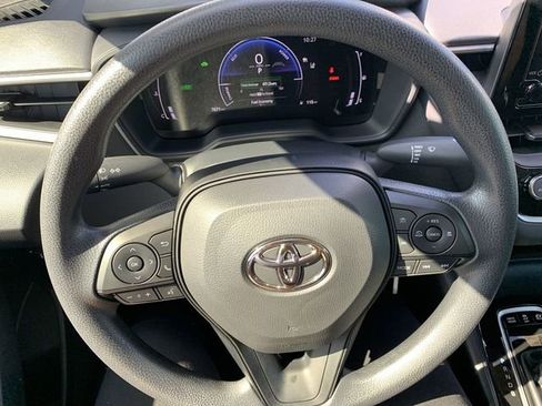 Used 2026 Toyota Corolla LE image 19