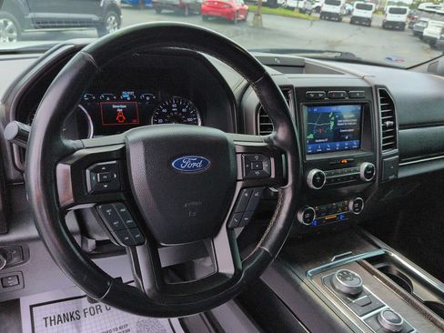Used 2020 Ford Expedition Limited AWD/4WD image 12
