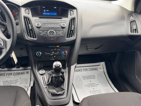 Used 2015 Ford Focus S FWD image 14