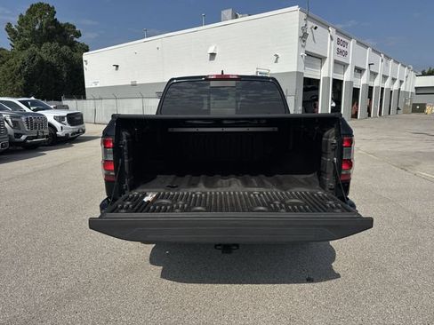 Used 2024 Nissan Frontier PRO-4X w/ Pro Convenience Package AWD/4WD image 25