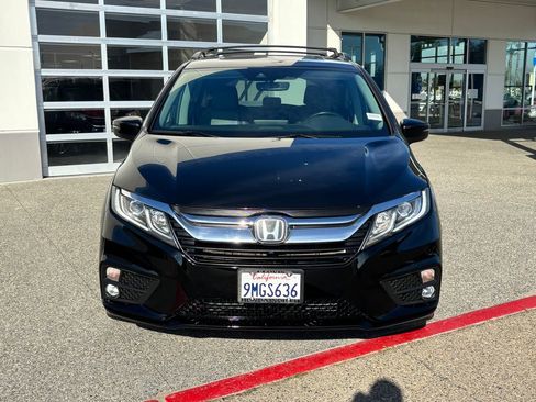 Used 2018 Honda Odyssey EX-L image 2