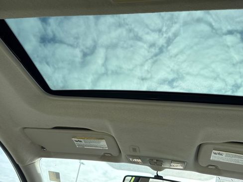 Used 2011 Ford Fiesta SES w/ 301A Rapid Spec Order Code image 11