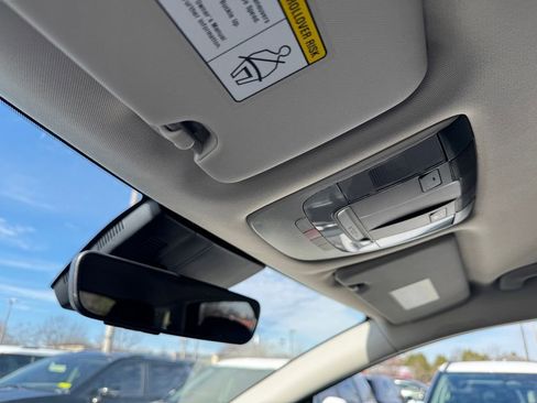 New 2026 Kia Sportage EX image 19