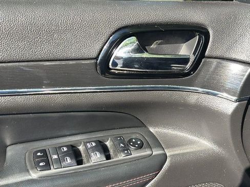 Used 2019 Jeep Grand Cherokee Trailhawk AWD/4WD image 14