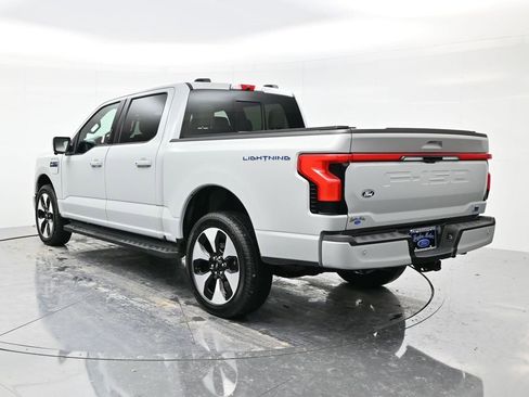 Used 2024 Ford F150 Lightning Platinum image 7