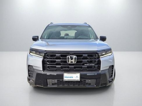 New 2026 Honda Pilot Black Edition image 3