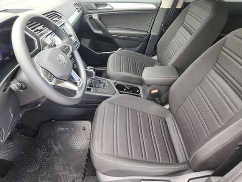 Used 2023 Volkswagen Tiguan S FWD image 9