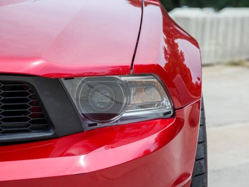 Used 2011 Ford Mustang GT Premium w/ Electronics Pkg RWD image 5