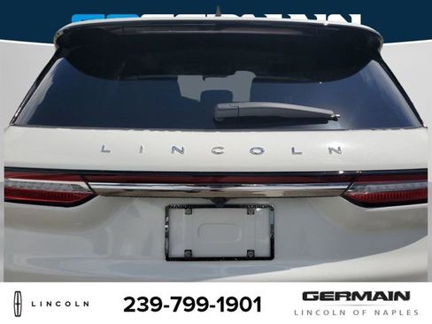 New 2025 Lincoln Corsair Premiere image 16