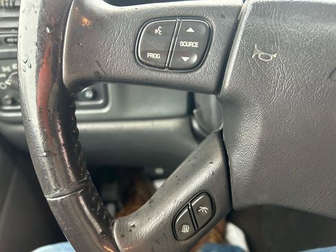 Used 2006 Chevrolet Silverado 1500 LT w/ Light Duty Power Package image 15