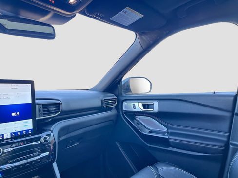 Used 2022 Ford Explorer ST w/ Equipment Group 401A image 25