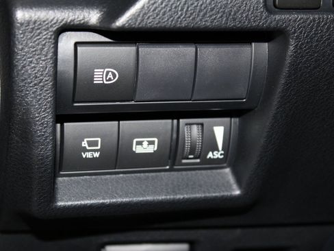 Used 2025 Lexus IS 350 F Sport image 11