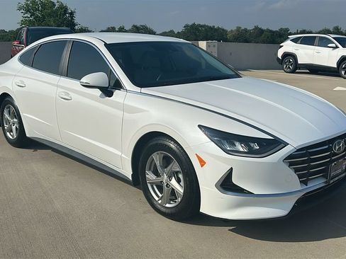 Used 2022 Hyundai Sonata SE FWD image 14