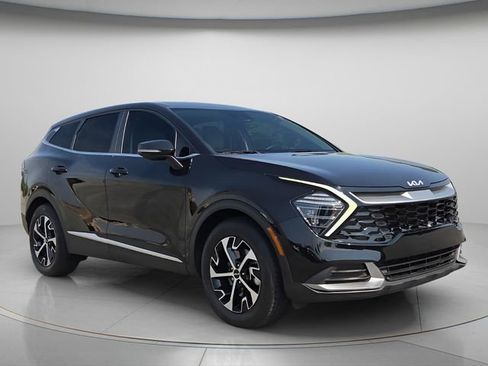 Used 2025 Kia Sportage EX FWD image 8