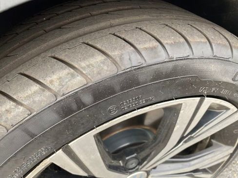 Used 2022 Volkswagen Passat 2.0T image 22