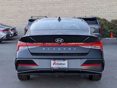 New 2026 Hyundai Elantra SEL Sport Premium FWD image 3