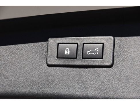 Used 2025 Subaru Outback Limited XT w/ Popular Package #2 AWD/4WD image 23