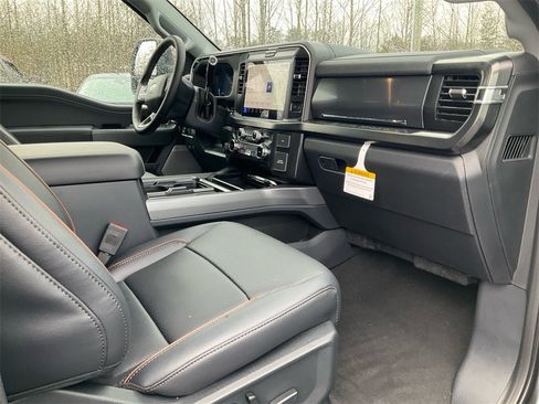 New 2026 Ford F250 Lariat w/ Black Appearance Package image 11