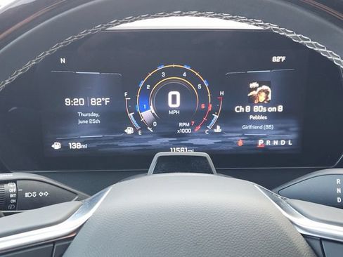 Used 2024 Chevrolet Traverse LT w/ Enhanced Driving Package FWD image 7