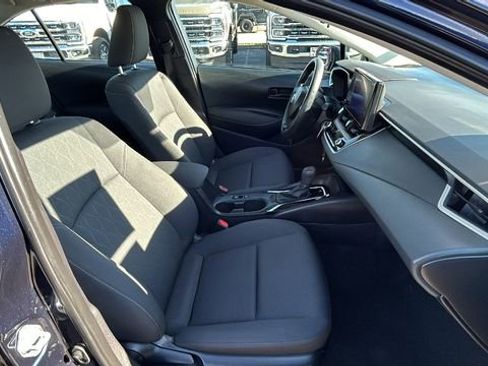 Used 2023 Toyota Corolla LE image 11
