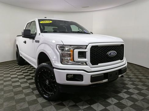 Used 2019 Ford F150 XL w/ Equipment Group 101A Mid image 3