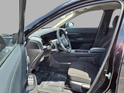 Used 2026 Nissan Kicks S FWD image 21