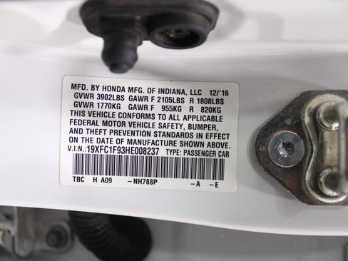 Used 2017 Honda Civic Touring image 35