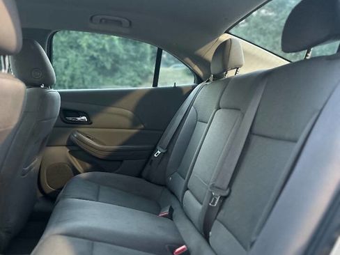 Used 2015 Chevrolet Malibu LS image 13