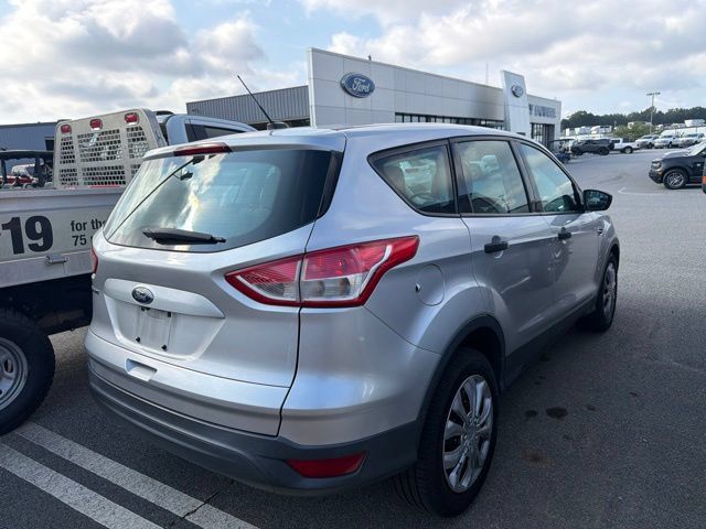 Used 2015 Ford Escape S FWD image 3