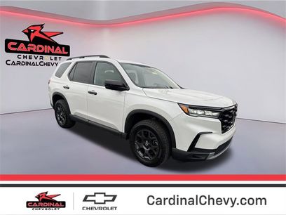 Used 2025 Honda Pilot TrailSport
