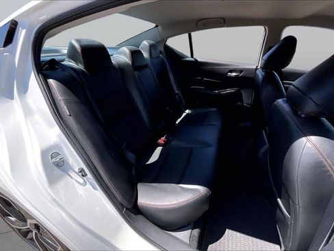 Used 2025 Nissan Altima 2.5 SR FWD image 19