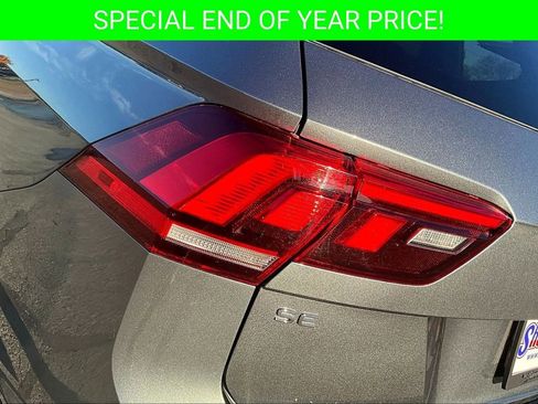 Used 2023 Volkswagen Tiguan SE R-Line image 22
