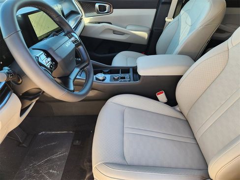 New 2026 Kia Sorento EX image 9