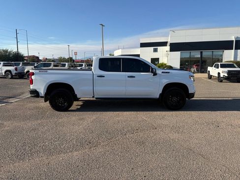 Used 2025 Chevrolet Silverado 1500 LT Trail Boss w/ LT Trail Boss Premium Package AWD/4WD image 4