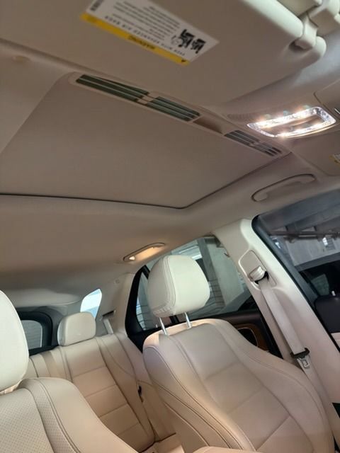 Used 2020 Mercedes-Benz GLE 350 image 4