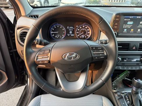Used 2019 Hyundai Kona Limited AWD/4WD image 28