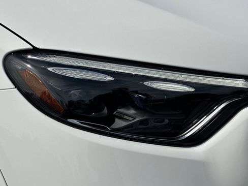 New 2026 Mercedes-Benz GLC 43 AMG 4MATIC image 10
