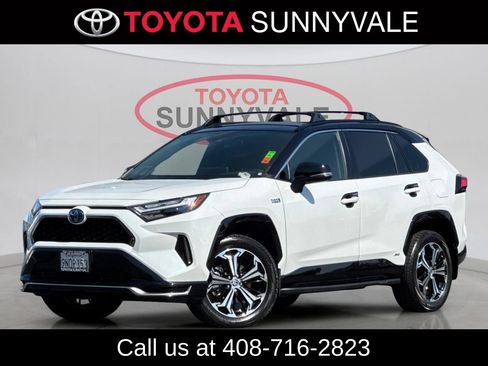 Used 2024 Toyota RAV4 XSE w/ Weather Package AWD/4WD image 2