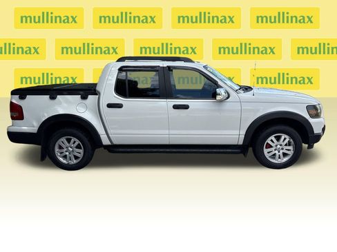 Used 2008 Ford Explorer Sport Trac XLT RWD image 2