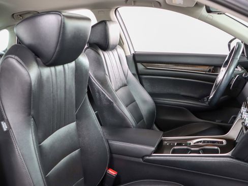 Used 2022 Honda Accord EX-L image 27