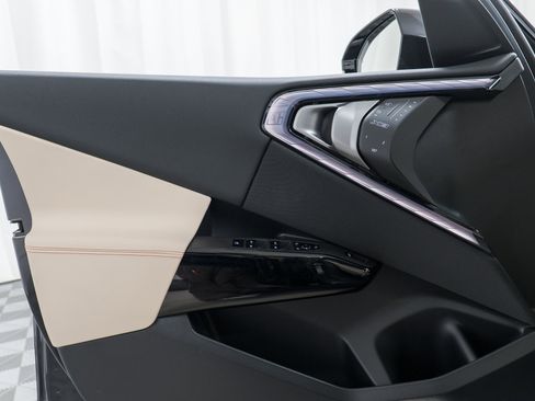 New 2026 BMW X3 xDrive30 w/ Premium Package image 11