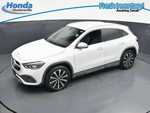 Used 2021 Mercedes-Benz GLA 250 4MATIC image 18