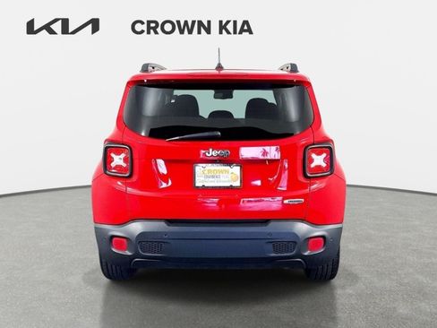 Used 2016 Jeep Renegade Latitude FWD image 7