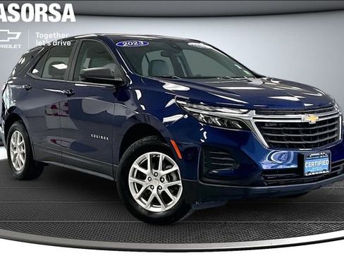 Certified 2023 Chevrolet Equinox LS AWD/4WD image 12