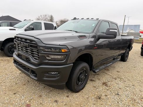 New 2026 RAM 2500 Tradesman AWD/4WD image 7