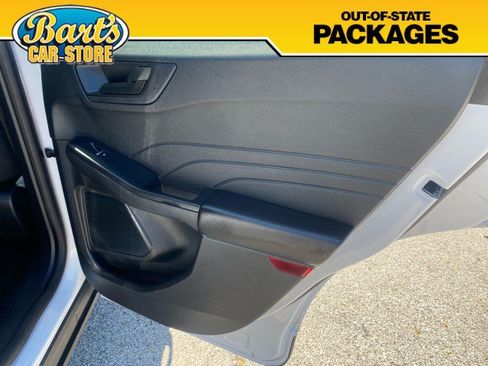 Used 2022 Ford Escape SE AWD/4WD image 9