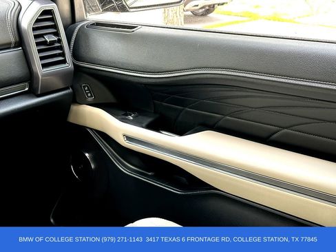 Used 2019 Ford Expedition Platinum RWD image 29