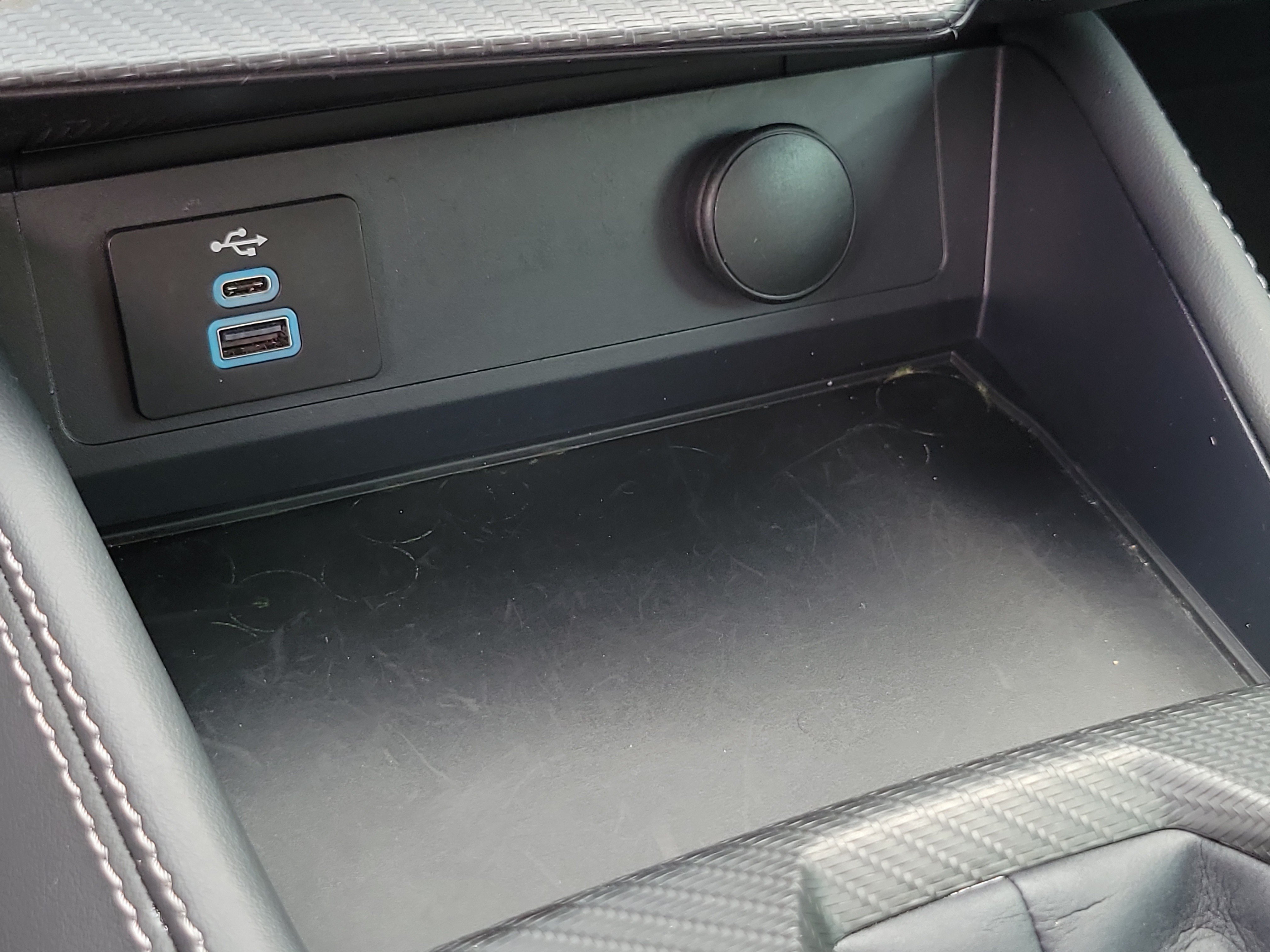 Used 2025 Ford Mustang Premium RWD image 13